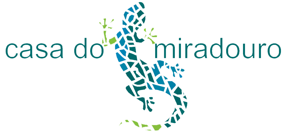 logo Casa do Miradouro Madeira vacation home rental villa luxury pool